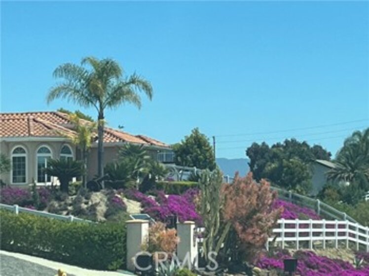 30630 San Pasqual Road Photo